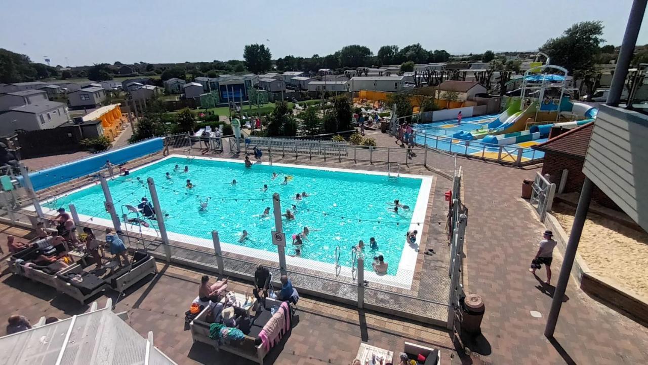 The Nook, White Horse, Selsey Villa ภายนอก รูปภาพ